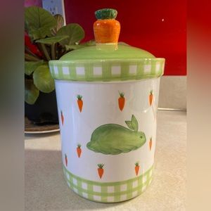 Tea/cookie jar in great condition by J. Willfred for Charles Sadek co.